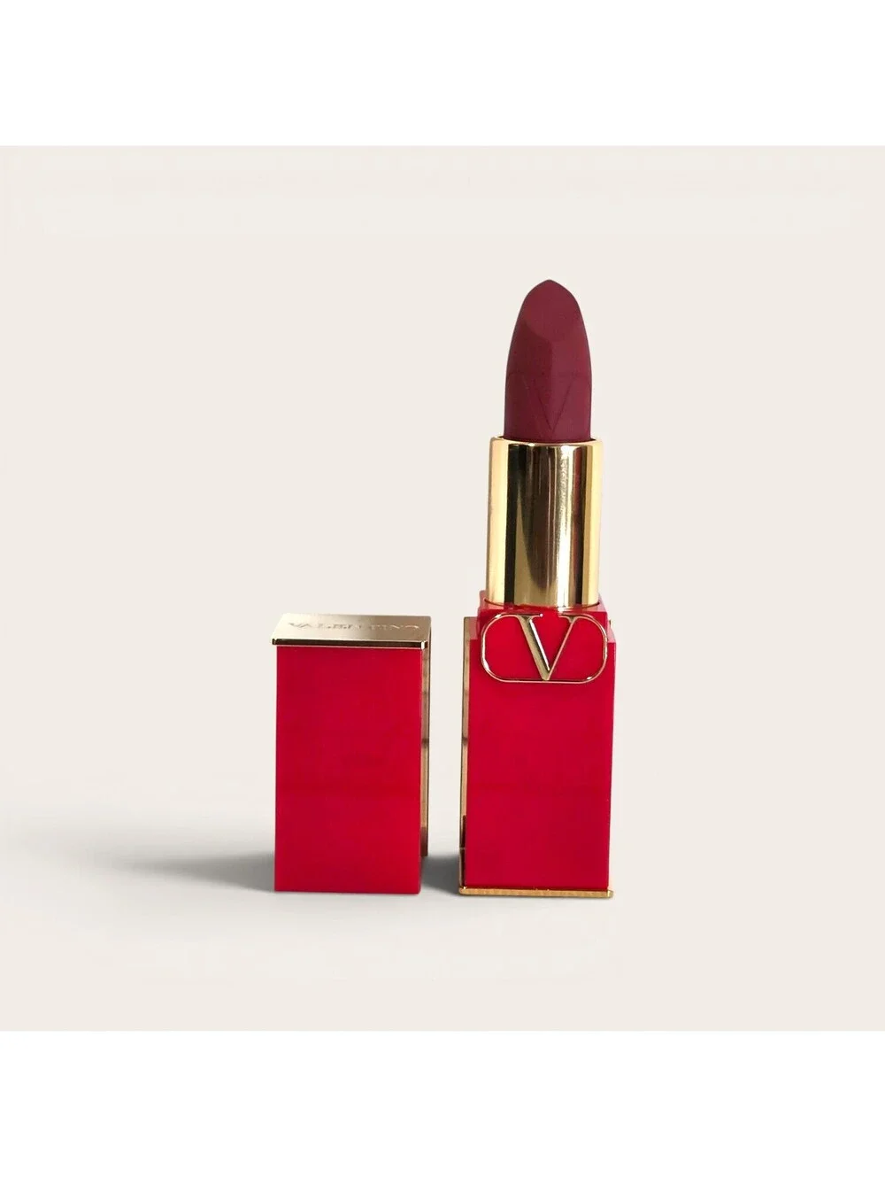 Valentino - 2 Full Size Lipsticks, 1 Mini Size Lipstick, 1 5ml V-Lighter - NIB